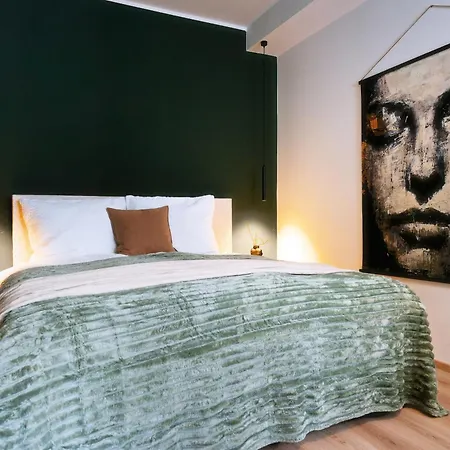 Waterfront Riverside Premium Suites By Ory Living
